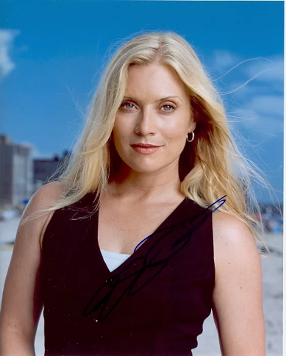 Emily Procter autograph