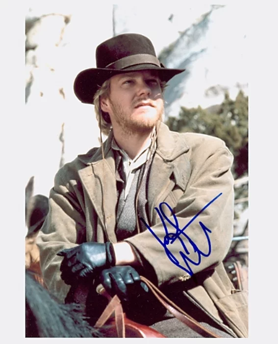 Kiefer Sutherland autograph