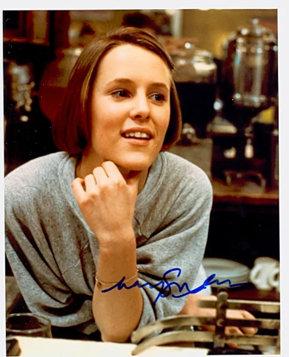 Mary Stuart Masterson autograph