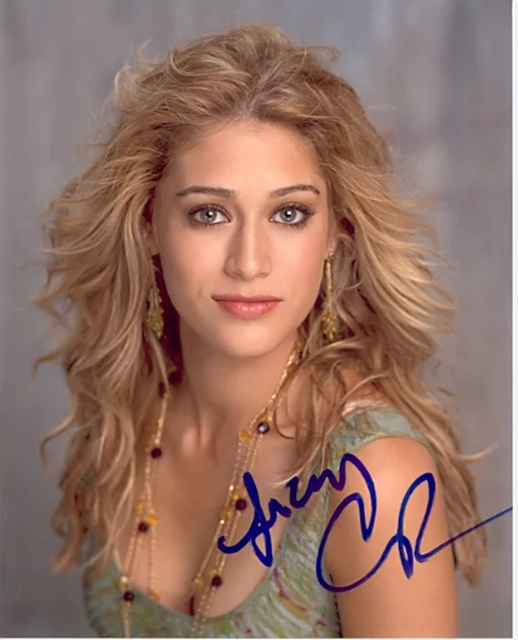 Lizzy Caplan autograph