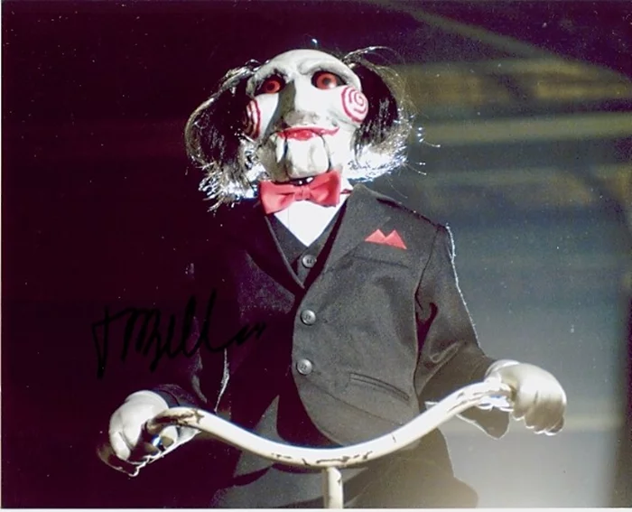 Tobin Bell autograph