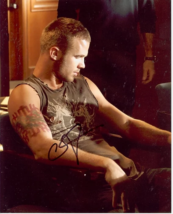 Cam Gigandet autograph