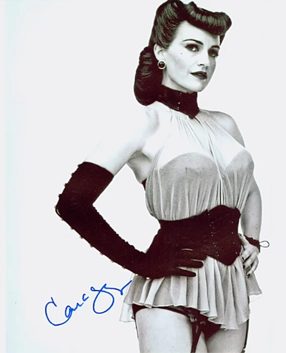 Carla Gugino autograph