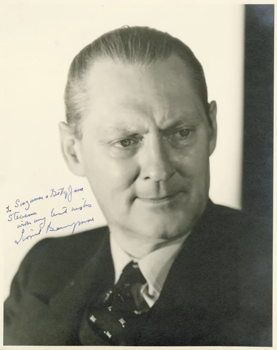 Lionel Barrymore autograph
