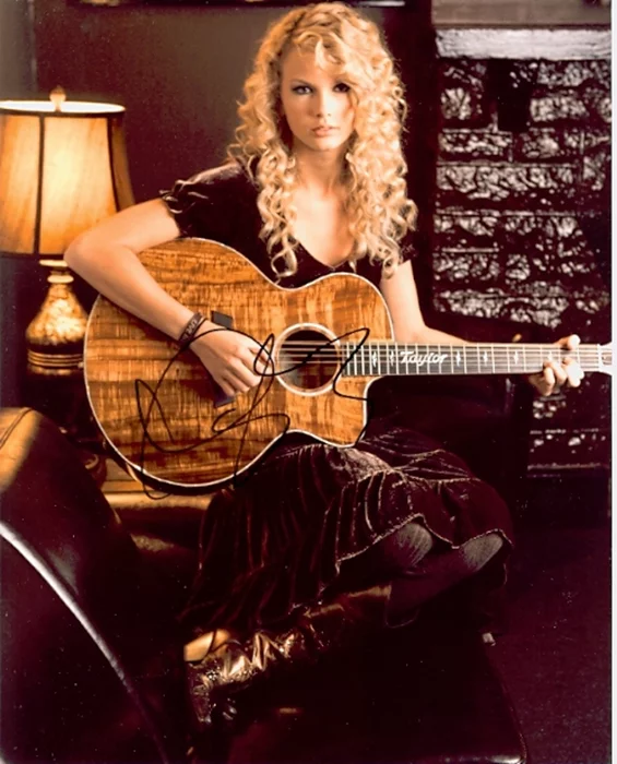 Taylor Swift autograph