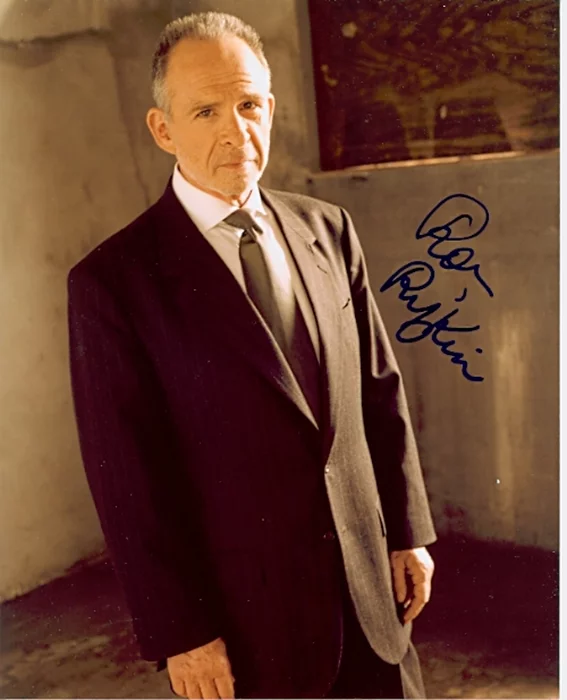 Ron Rifkin autograph
