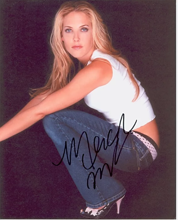 Mercedes McNab autograph