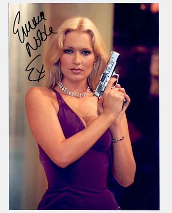 Emma Noble autograph