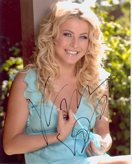 Julianne Hough autograph