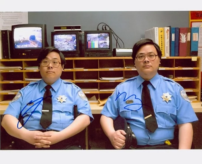 Observe and Report autograph