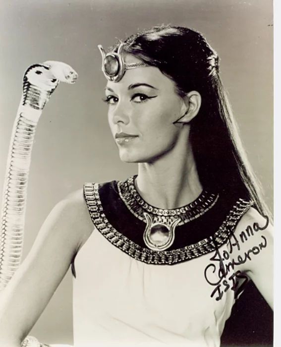 JoAnna Cameron autograph