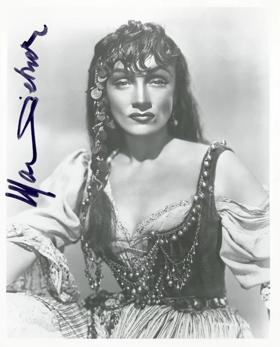 Marlene Dietrich autograph