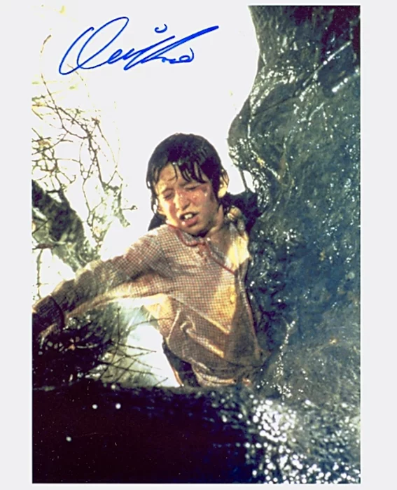 Oliver Robins autograph