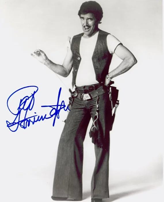Pat Harrington autograph