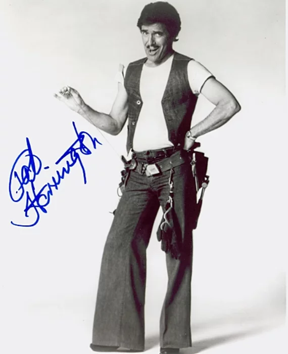 Pat Harrington autograph