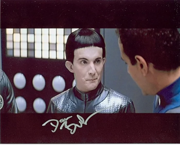 Dian Bachar autograph