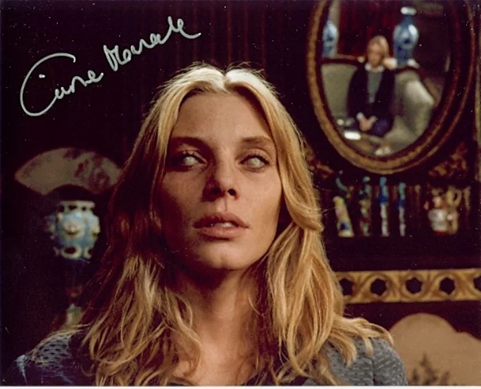 Cinzia Monreale autograph