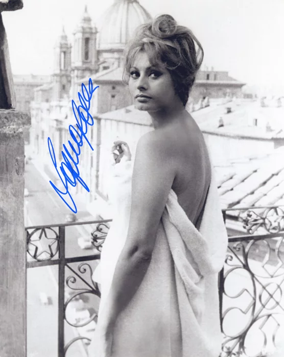 Sophia Loren autograph