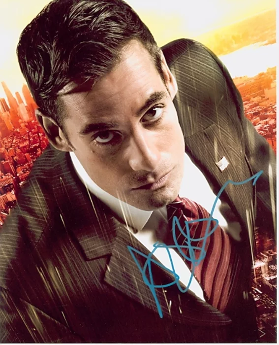 Adrian Pasdar autograph