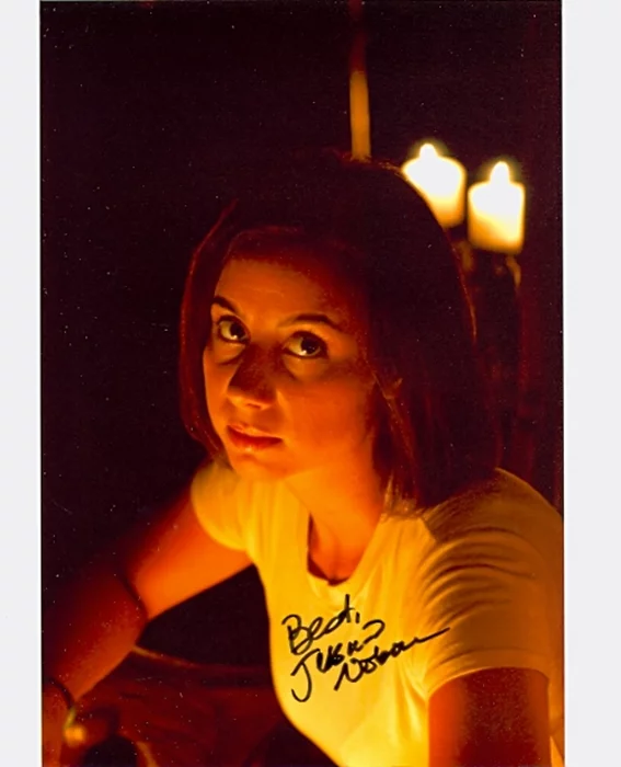 Jessica Noboa autograph