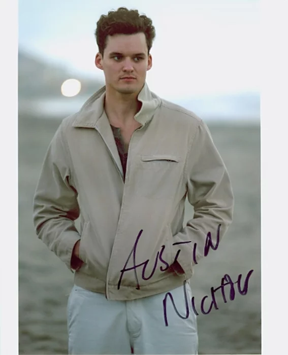 Austin Nichols autograph