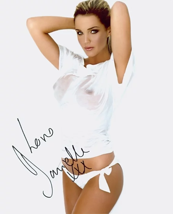 Danielle Lloyd autograph