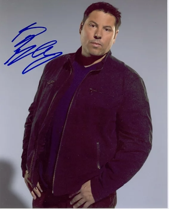 Greg Grunberg autograph