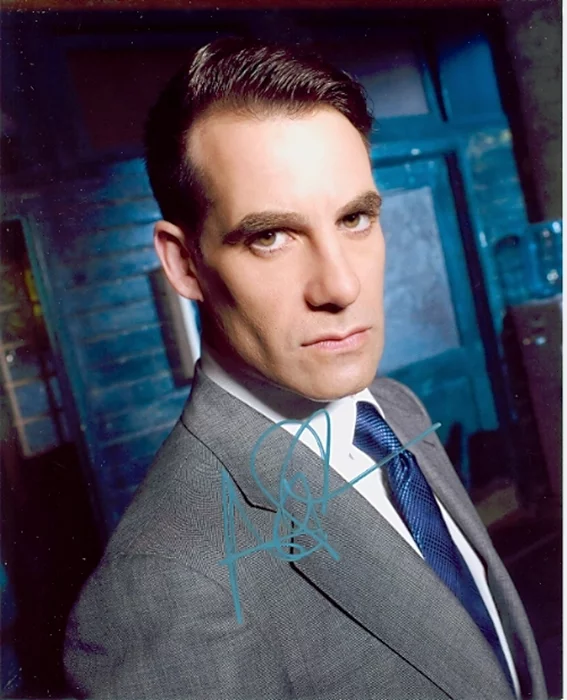 Adrian Pasdar autograph