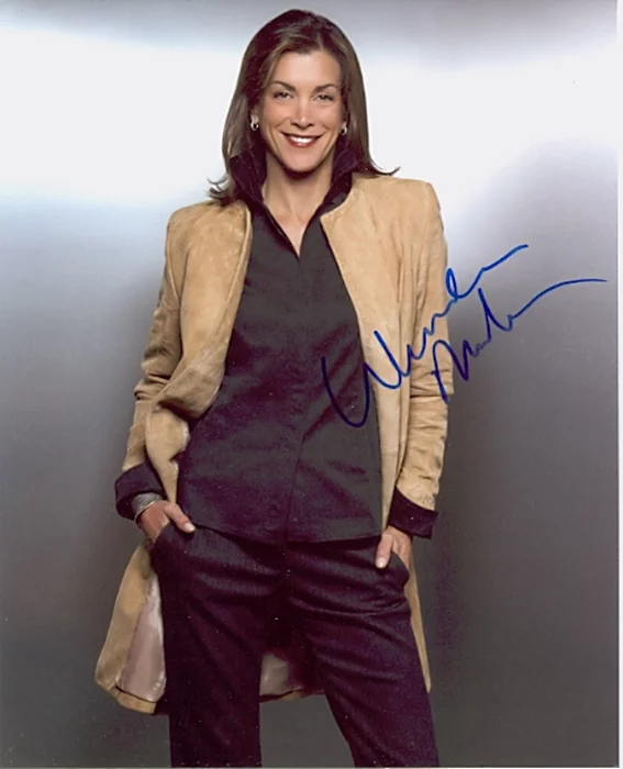 Wendie Malick autograph