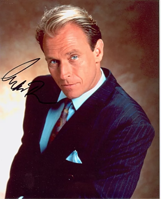 Corbin Bernsen autograph