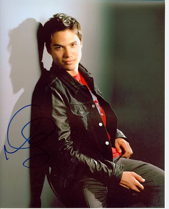 Michael Copon autograph
