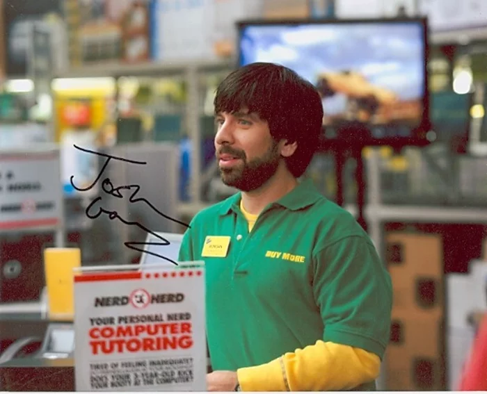 Joshua Gomez autograph