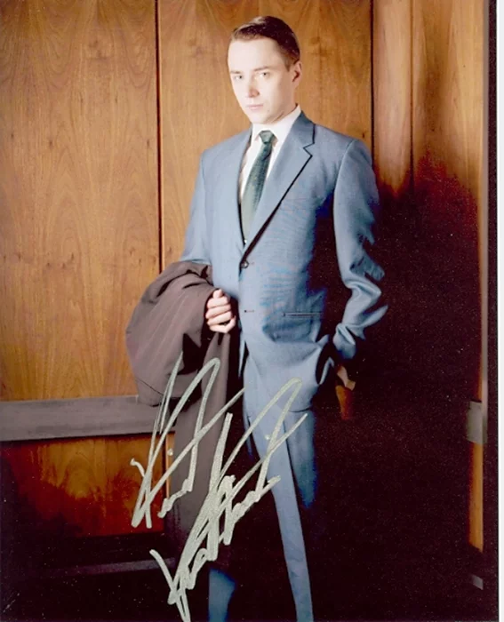 Vincent Kartheiser autograph