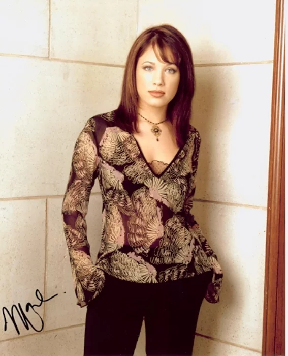 Marla Sokoloff autograph