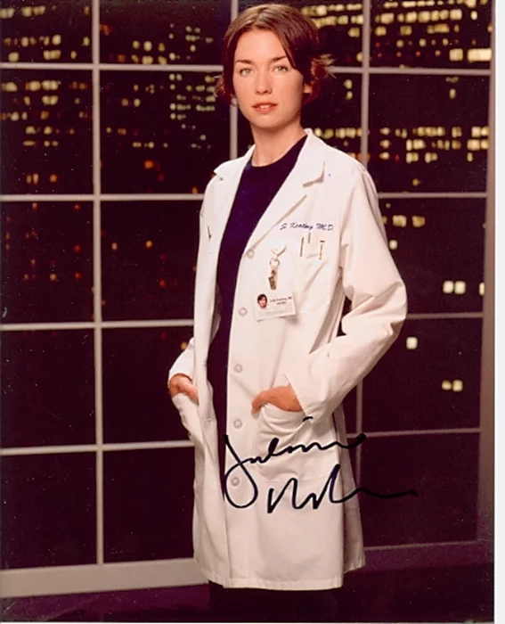 Julianne Nicholson autograph