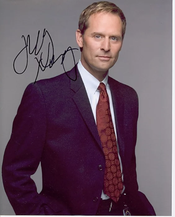 Jeffrey Nordling autograph