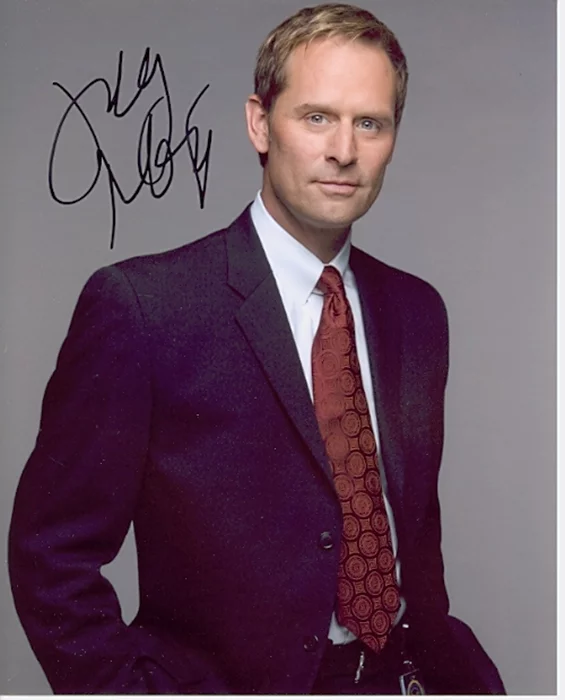 Jeffrey Nordling autograph
