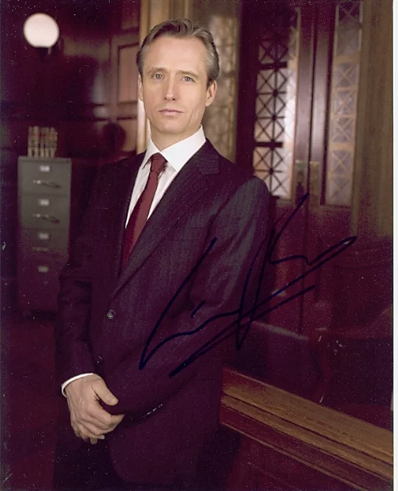 Linus Roache autograph