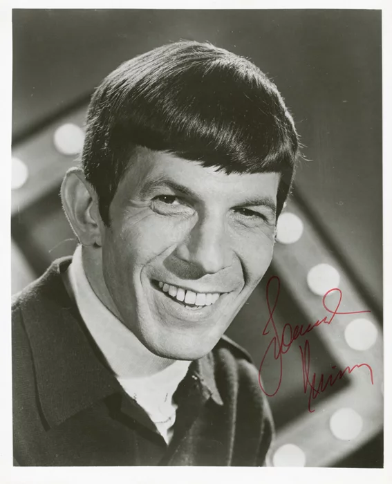 Leonard Nimoy autograph