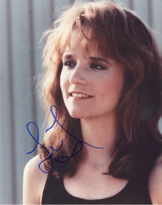 Lea Thompson autograph