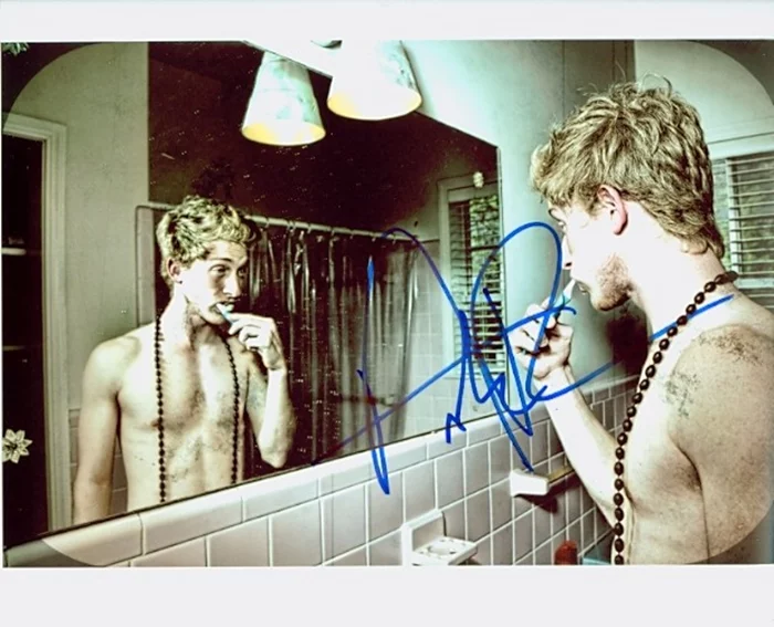 Asher Roth autograph