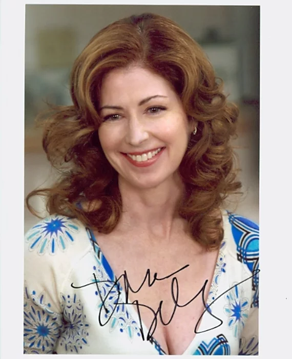 Dana Delany autograph