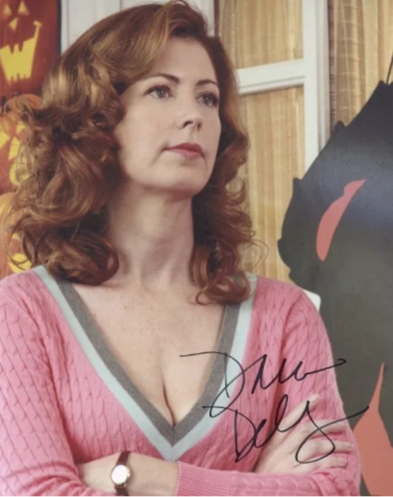 Dana Delany autograph