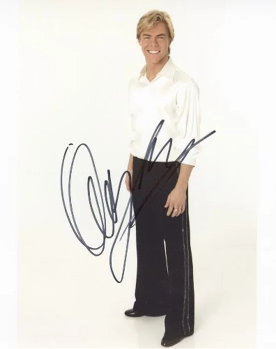 Derek Hough autograph