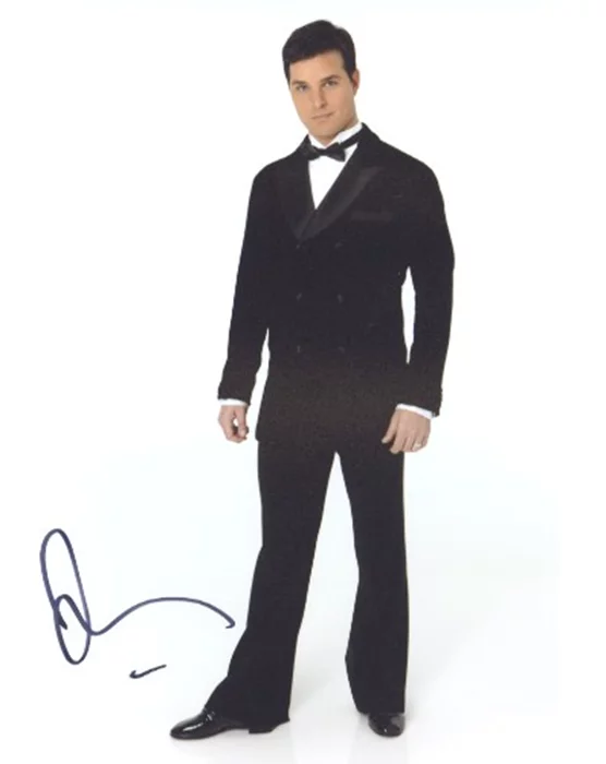 Jonathan Roberts autograph