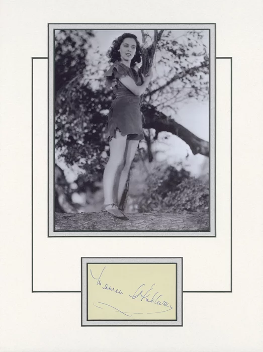 Maureen O'Sullivan autograph