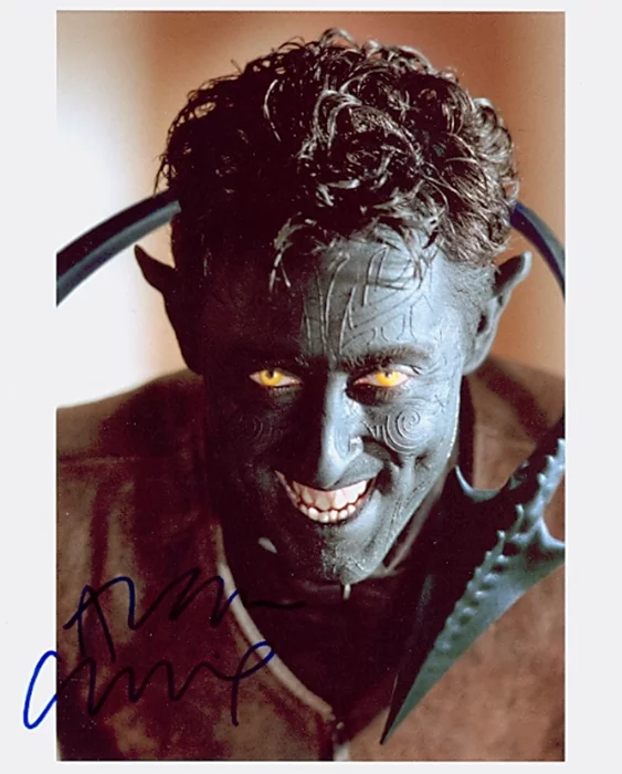 Alan Cumming autograph