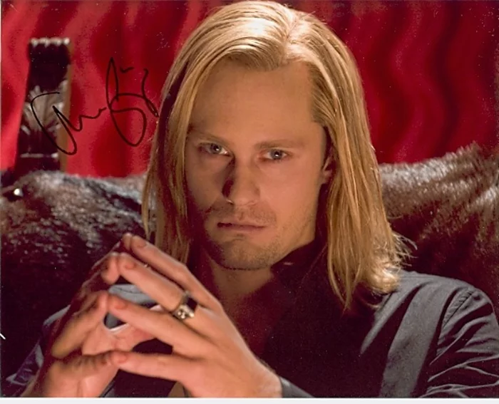 Alexander Skarsgard autograph