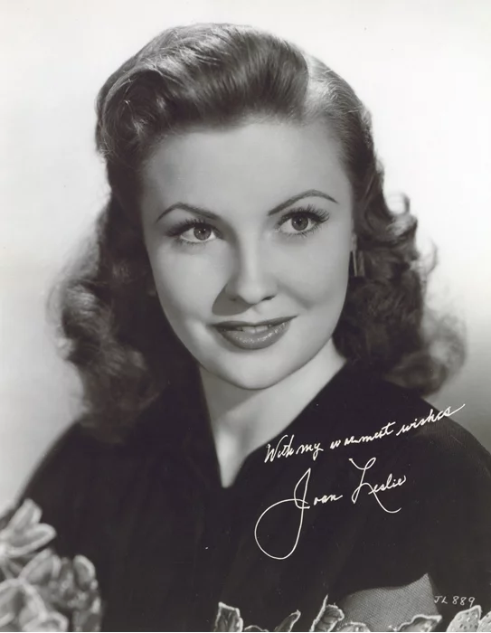 Joan Leslie autograph