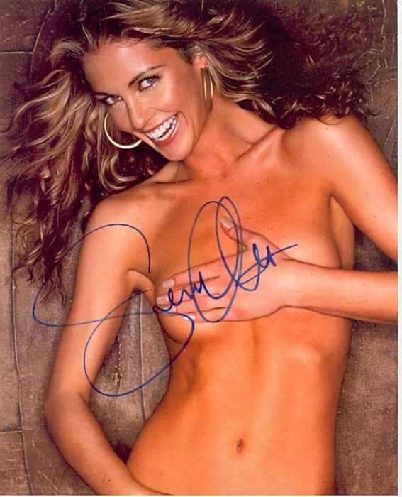 Summer Altice autograph